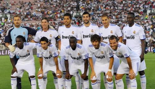 <a href='/news/tag/286.html' style='color: blue;'>皇马</a>欧冠征途：辉煌与挑战交织的传奇新篇